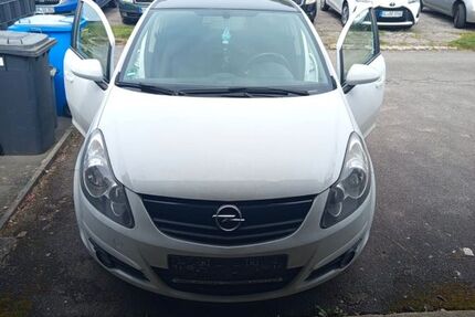 Opel Corsa 155.000 km 3.000 &euro; Küppersteg 51373