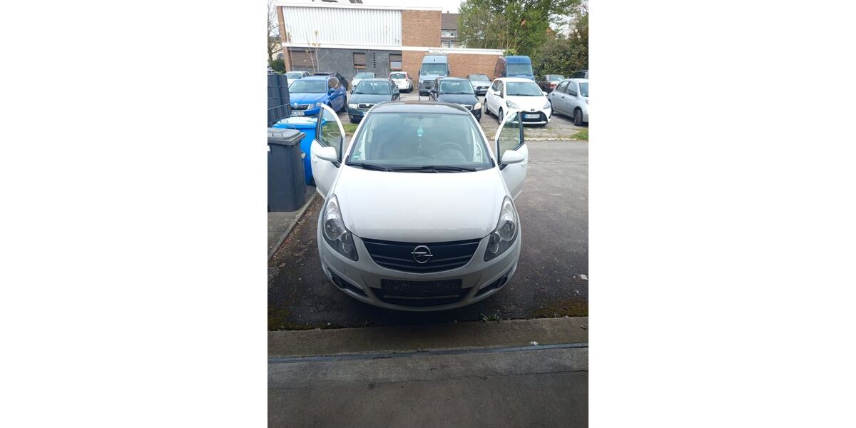 Opel Corsa 155.000 km 3.000 &euro; Küppersteg 51373