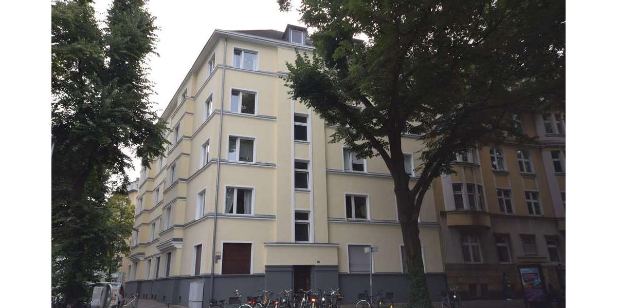 Etagenwohnung Düsseldorf Flingern Nord - 3 Zimmer, 90 m&sup2;, 1.300&euro; | Angebot:25872619