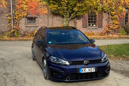 VW Golf 69.733 km 28.499 &euro; Tönisvorst 47918