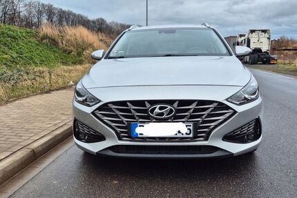 Hyundai i30 183.000 km 10.900 &euro; Bergheim 50129