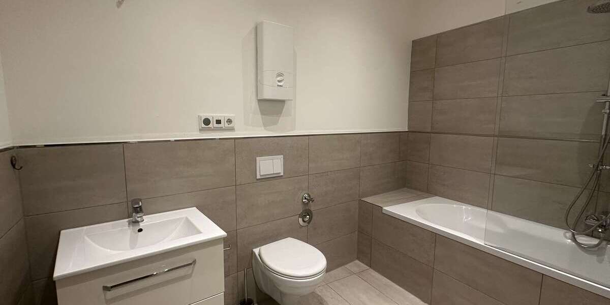 Etagenwohnung Düsseldorf Flingern Nord - 3 Zimmer, 103 m&sup2;, 395.000&euro; | Angebot:26165595