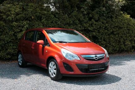 Opel Corsa 128.000 km 3.700 &euro; Mönchengladbach 41063
