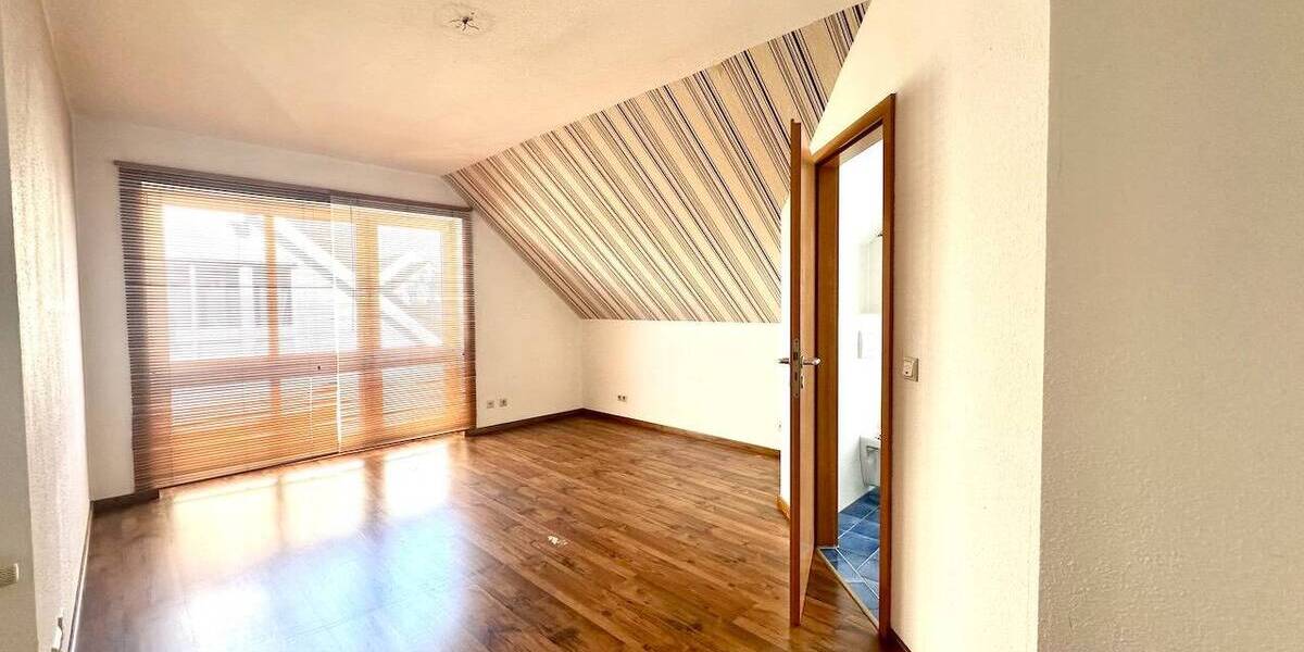 Doppelhaushälfte Neuss Furth-Mitte - 4 Zimmer, 108 m&sup2;, 589.000&euro; | Angebot:26064233