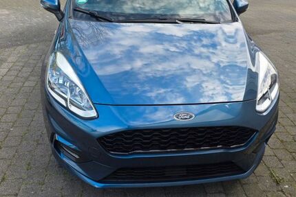 Ford Fiesta 54.500 km 14.990 &euro; Niederzier 52382