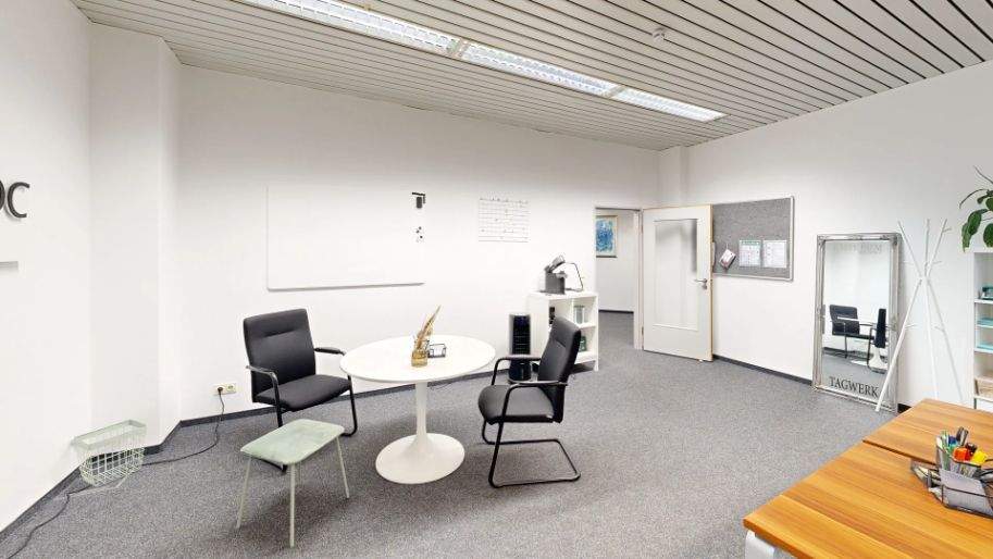 Gewerbeobjekt Düsseldorf Holthausen - 1.090&euro; | Angebot:25784141