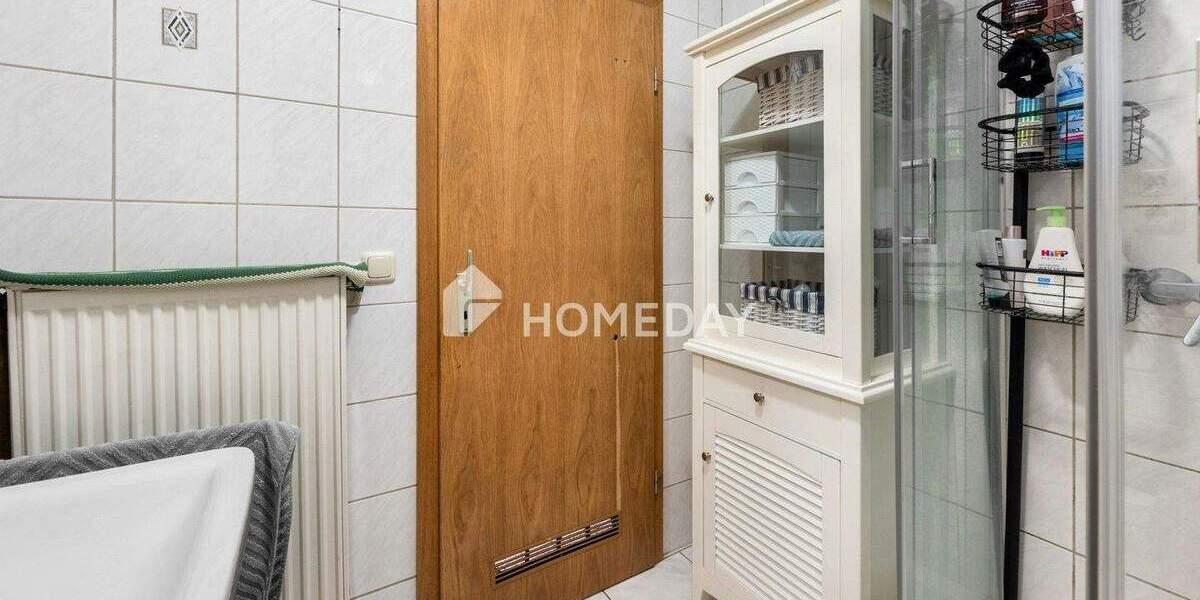 Etagenwohnung Jülich Pattern - 3 Zimmer, 100 m&sup2;, 199.000&euro; | Angebot:25737560