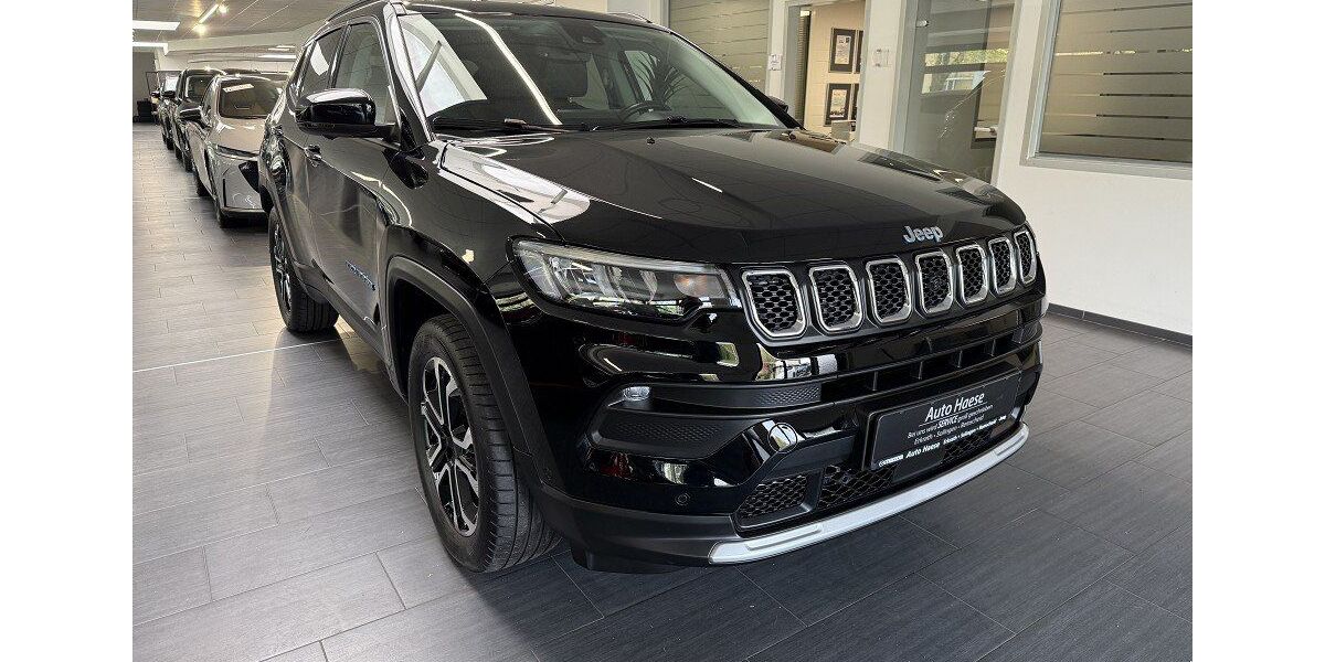 Jeep Compass 19.495 km 24.900 &euro; Erkrath 40699