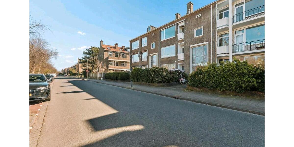Etagenwohnung Düsseldorf Stadtbezirk 3 - 6 Zimmer, 136 m&sup2;, 500.000&euro; | Angebot:26984302