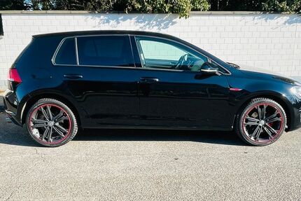 VW Golf 67.000 km 8.950 &euro; Tönisvorst 47918