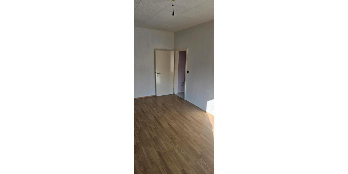 Etagenwohnung Mönchengladbach Süd - 2 Zimmer, 52 m&sup2;, 99.000&euro; | Angebot:25367707