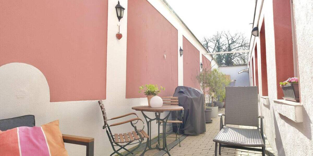 Einfamilienhaus Krefeld Cracau - 7 Zimmer, 139 m&sup2;, 349.000&euro; | Angebot:26118122