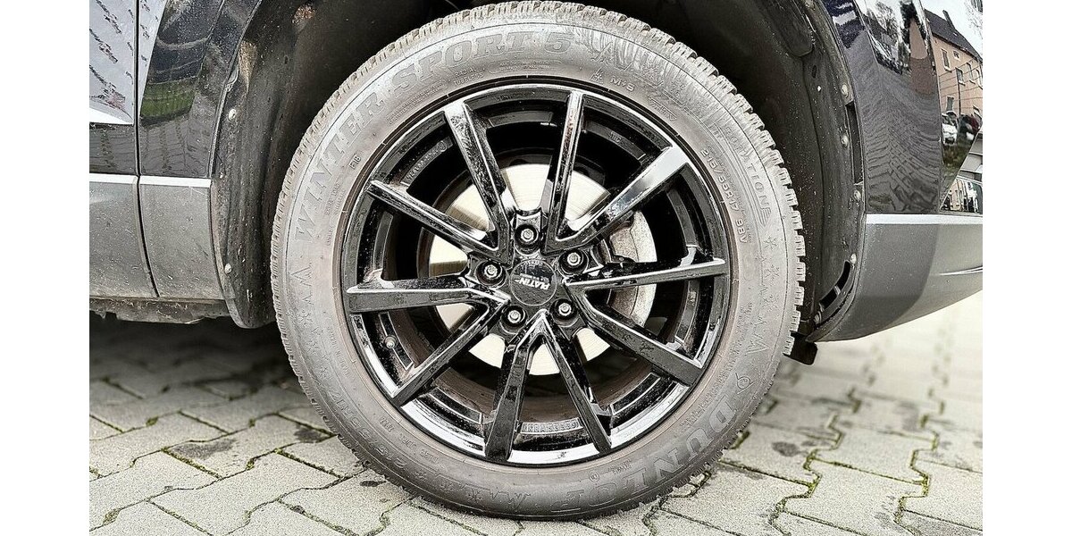 Skoda Karoq Clever/ Kamera / Virtual Cockpit / Keyless 36.000 km 24.890 &euro; Mönchengladbach 41066