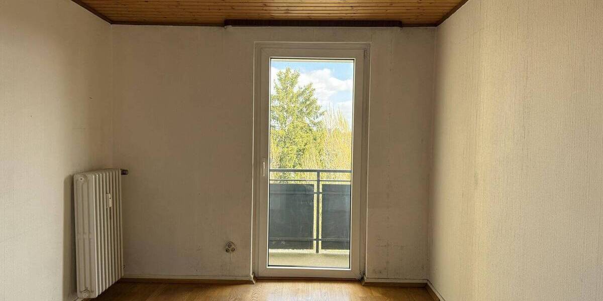 Etagenwohnung Krefeld Kempener Feld/Baakeshof - 3 Zimmer, 87 m&sup2;, 135.000&euro; | Angebot:26160344