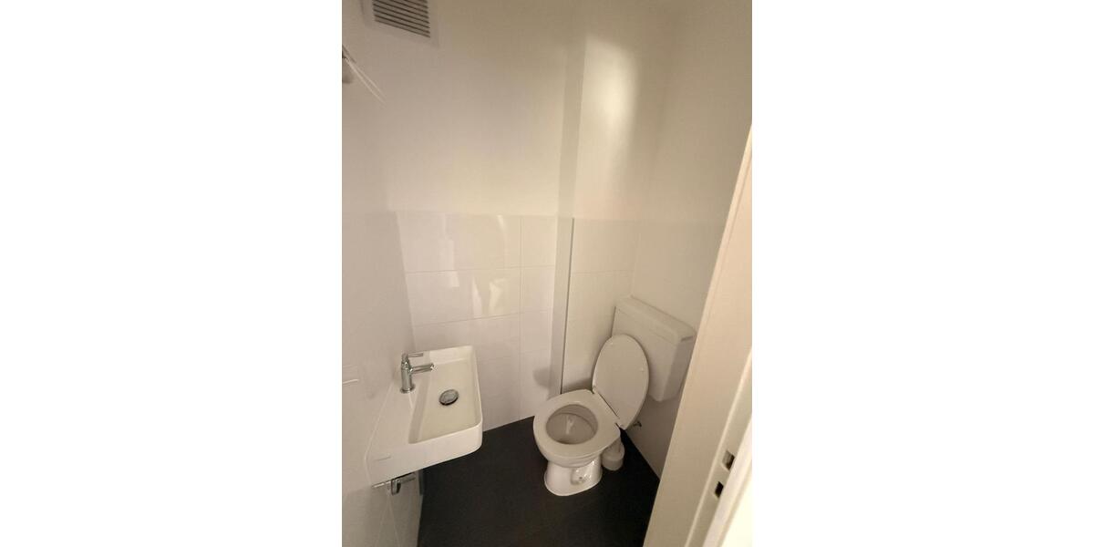 Etagenwohnung Düsseldorf Düsseltal - 1 Zimmer, 36 m&sup2;, 799&euro; | Angebot:26046675