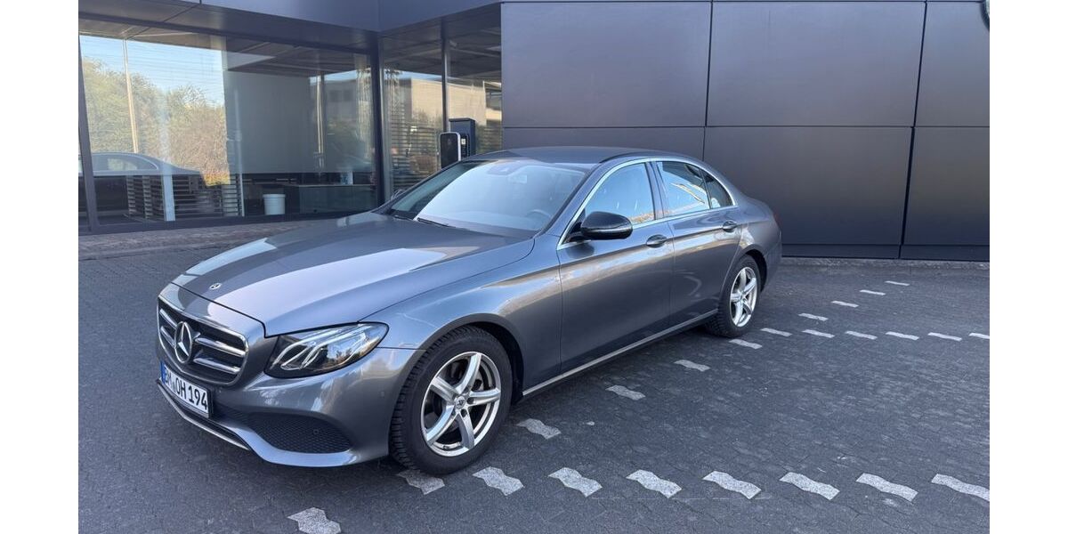 Mercedes-Benz E 200 59.400 km 28.900 &euro; Pulheim 50259