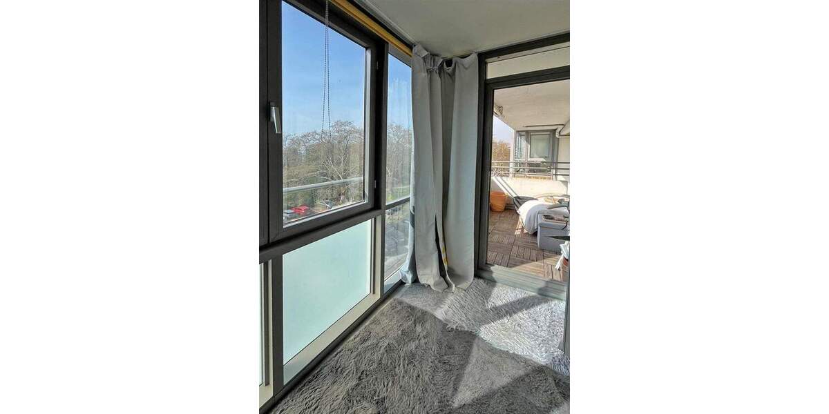 Etagenwohnung Düsseldorf Golzheim - 1 Zimmer, 48 m&sup2;, 299.000&euro; | Angebot:25695097