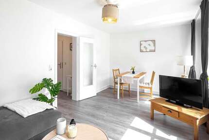 Wohnung Düsseldorf - 2 Zimmer, 39 m&sup2;, 995&euro; | Angebot:26162176
