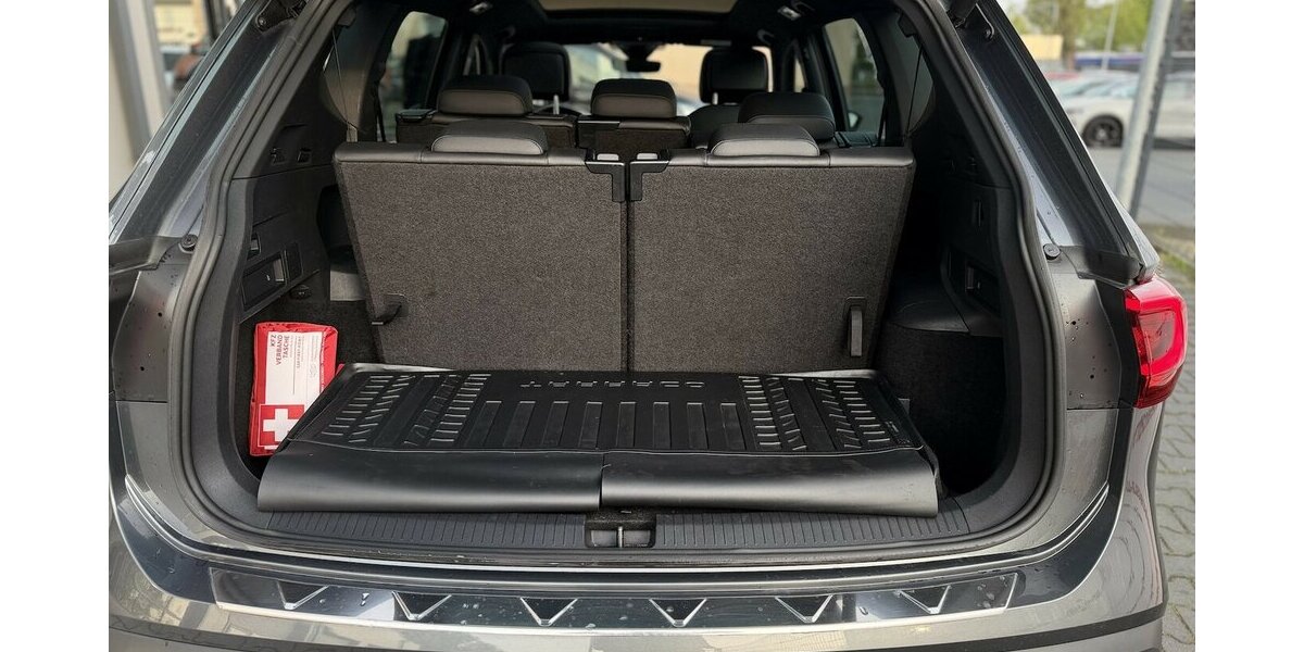 Seat Tarraco Xcellence FR/ 4Drive/ Pano/ Standheizung 108.000 km 29.590 &euro; Mönchengladbach 41066