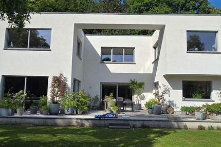 Haus Wassenberg - 6 Zimmer, 326 m&sup2;, 895.000&euro; | Angebot:25695074