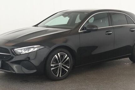 Mercedes-Benz A 250 24.200 km 27.984 &euro; Neuss 41464