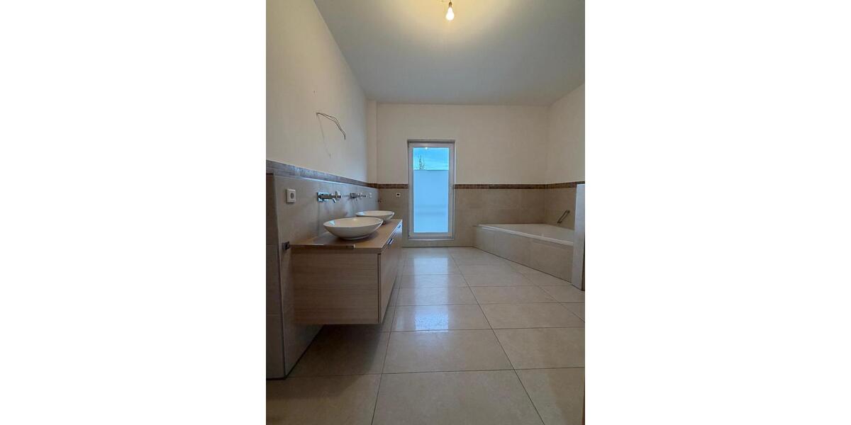 Einfamilienhaus Korschenbroich - 5 Zimmer, 213 m&sup2;, 749.000&euro; | Angebot:26032804