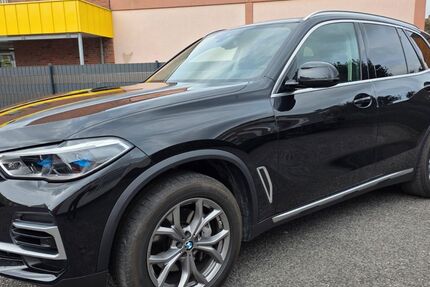 BMW X5 90.000 km 48.999 &euro; Neuss 41462