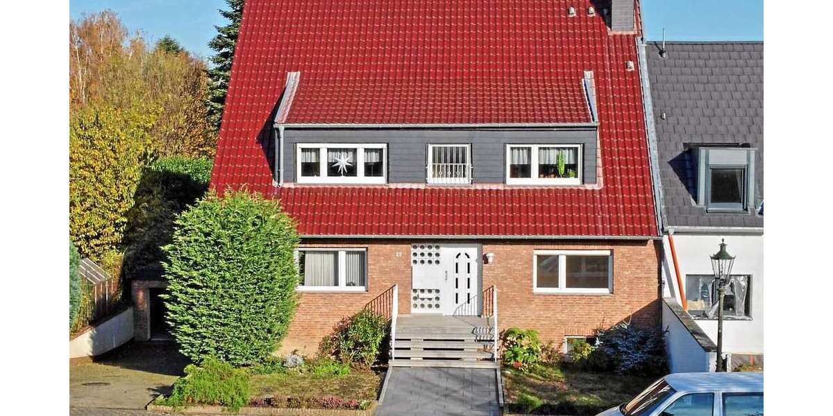 Einfamilienhaus Düsseldorf Wersten Stadtbezirk 8 - 10 Zimmer, 242 m&sup2;, 1.149.000&euro; | Angebot:25202919