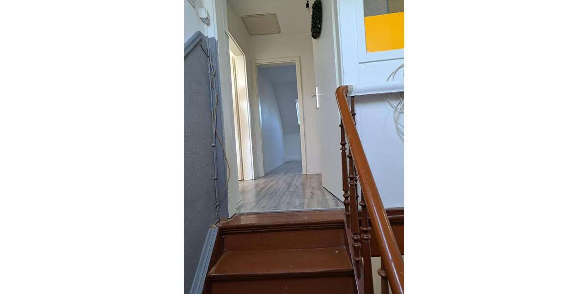 Etagenwohnung Krefeld Krefeld-Mitte - 3 Zimmer, 61 m&sup2;, 490&euro; | Angebot:25368218