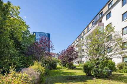 Wohnung Düsseldorf Mörsenbroich - 2 Zimmer, 71 m&sup2;, 1.030&euro; | Angebot:26208313