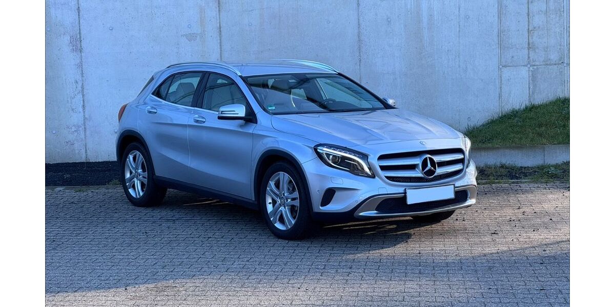 Mercedes-Benz GLA 200 44.380 km 22.990 &euro; Mönchengladbach 41169