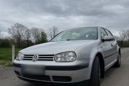 VW Golf 171.724 km 1.500 &euro; Düsseldorf 40474