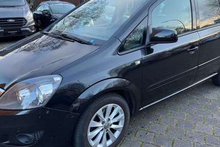 Opel Zafira 118.000 km 7.999 &euro; Neuss 41462