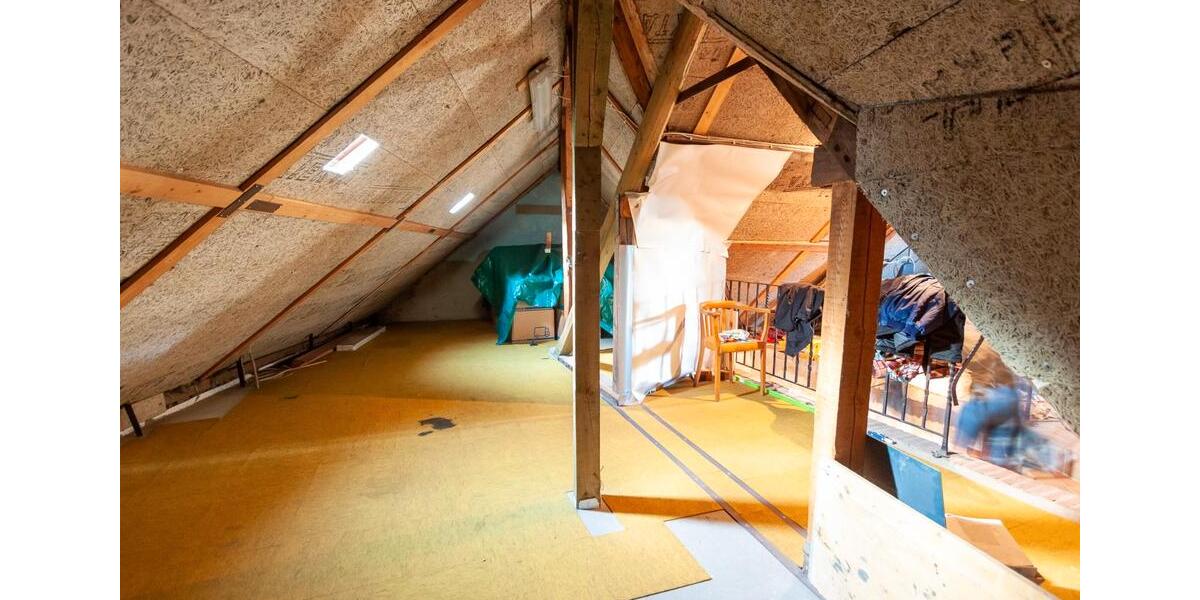 Reihenhaus Linnich - 5 Zimmer, 174 m&sup2;, 325.000&euro; | Angebot:26074611