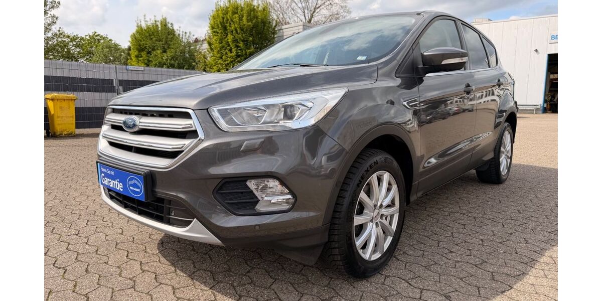 Ford Kuga 84.000 km 12.999 &euro; Meerbusch 40668