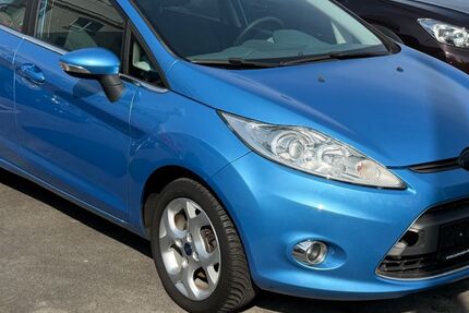 Ford Fiesta 176.800 km 3.001 &euro; Düsseldorf 40231