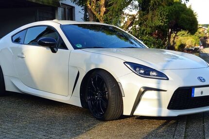 Toyota GR86 4.500 km 37.499 &euro; Niederkrüchten 41372