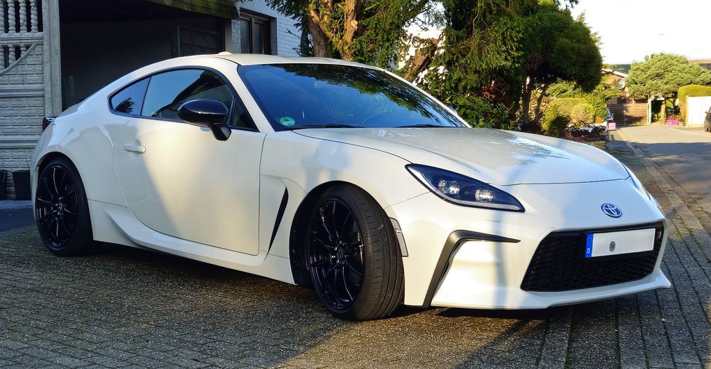 Toyota GR86 4.500 km 37.499 &euro; Niederkrüchten 41372