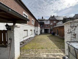 Solides Wohn-Geschäftshaus am Schloß mit Potential! - Wohn- & Geschäftshaus Mönchengladbach West | Angebot:23822832