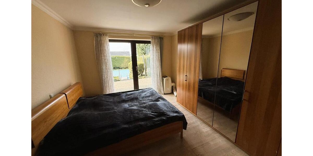 Einfamilienhaus Hückelhoven - 7 Zimmer, 210 m&sup2;, 490.000&euro; | Angebot:25992369