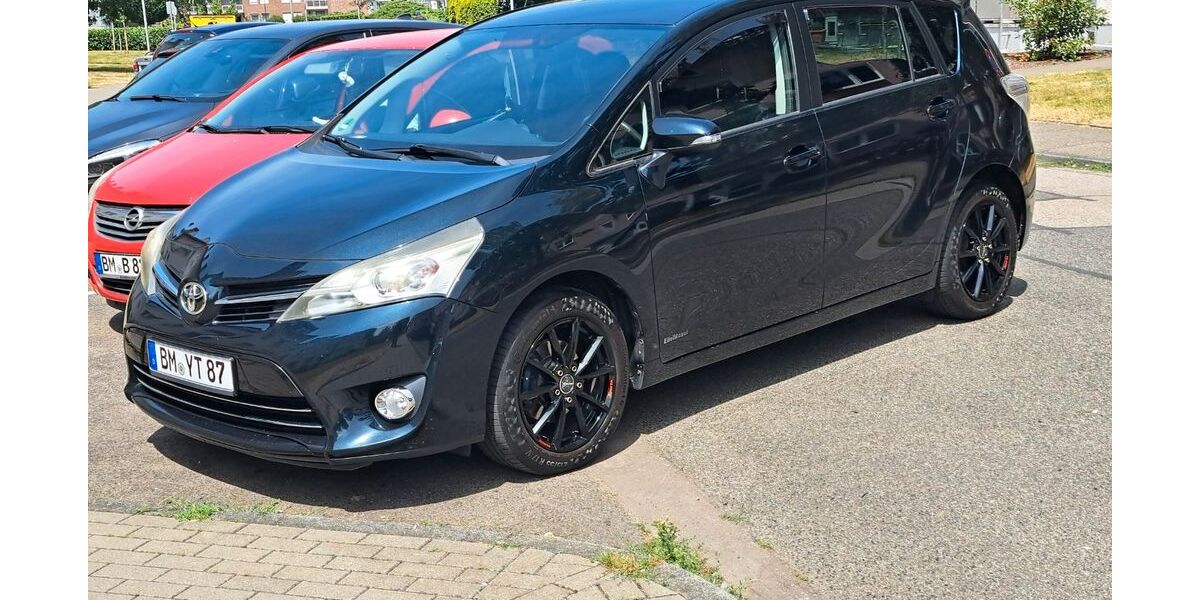 Toyota Verso 135.000 km 9.400 &euro; Kerpen 50171