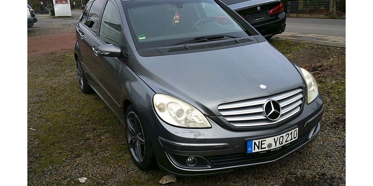 Mercedes-Benz B 200 182.800 km 4.700 &euro; Grevenbroich 41516