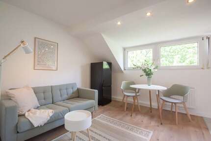 Zimmer Neuss Innenstadt - 2 Zimmer, 1.100&euro; | Angebot:27573235