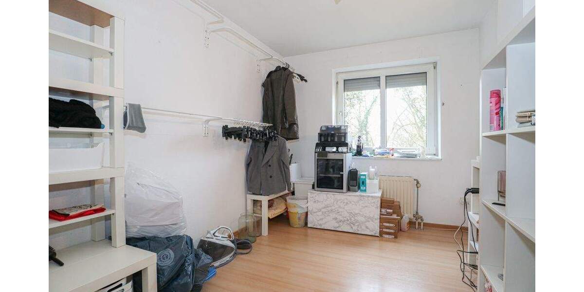 Reihenmittelhaus Neuss / Weckhoven Weckhoven - 5 Zimmer, 101 m&sup2;, 355.000&euro; | Angebot:25689668