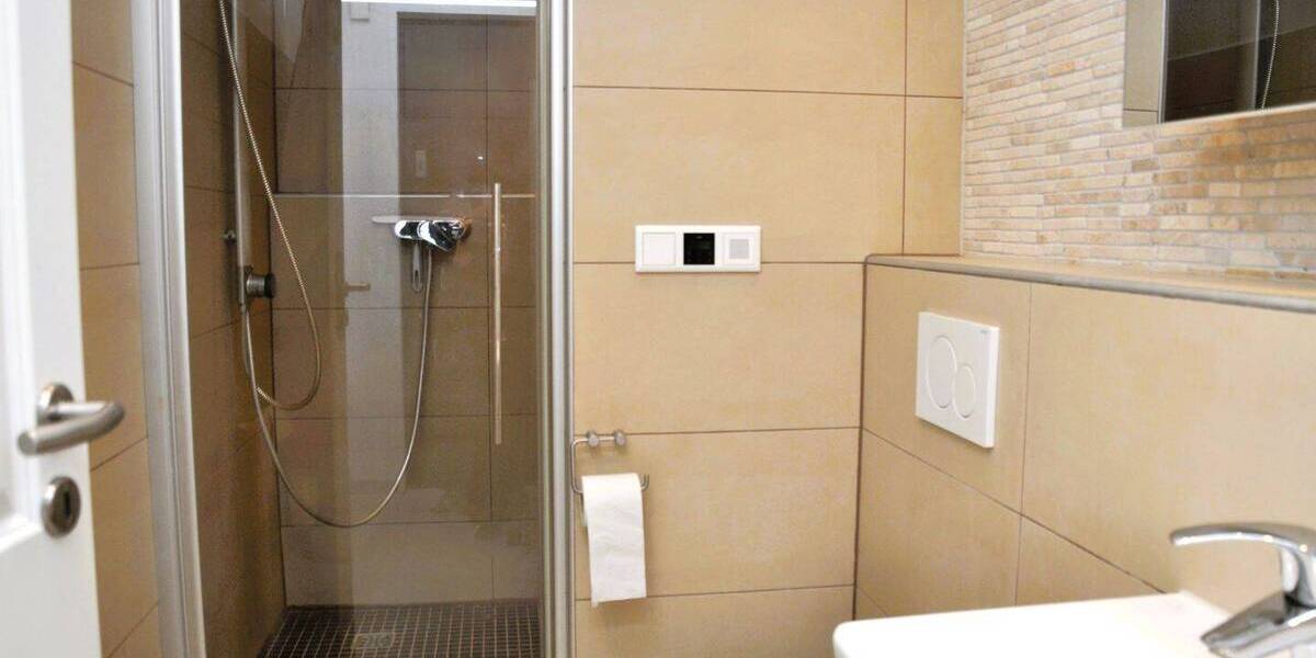 Etagenwohnung Düsseldorf Gerresheim - 2 Zimmer, 47 m&sup2;, 198.000&euro; | Angebot:26108317