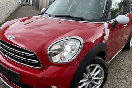 Mini Countryman D (Cooper) 87.854 km 12.990 &euro; Düssseldorf 40627