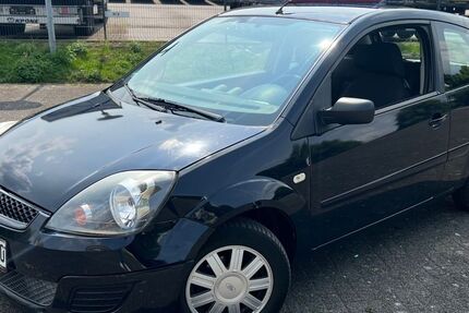 Ford Fiesta 165.500 km 1.299 &euro; neuss 41469