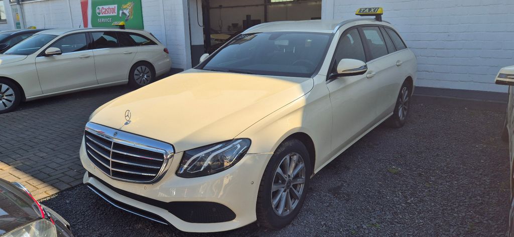 Mercedes-Benz E 200 466.902 km 7.400 &euro; Korschenbroich 41352