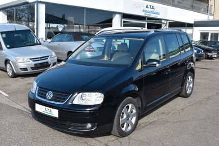 VW Touran 126.000 km 6.690 &euro; Hückelhoven 41836