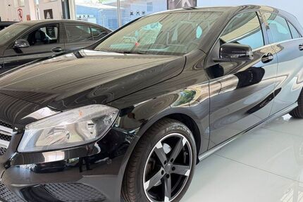 Mercedes-Benz A 180 105.500 km 10.998 &euro; Grevenbroich 41515